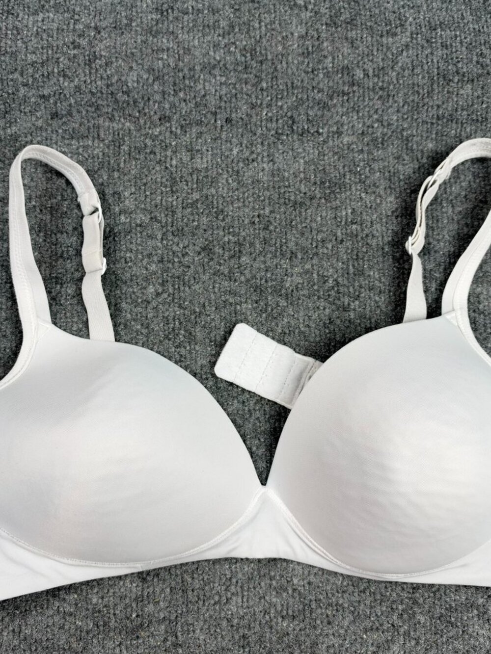 Warners Womens 40B Wirefree Bra 01298 Cloud 9 Super Soft Contour T-Shirt White